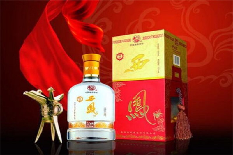 在酒业的广阔天地里,每一家企业都在追求自己的独特定位和竞争优势。今天,我们就来对比分析一下浙江汉府唐韵酒业有限公司与行业内的其他几家知名酒企。